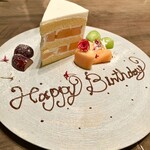 創作料理Ryota  - ・季節のショートケーキ〜北海道富良野メロン〜（¥980）