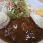 ワイズポム - 目玉焼きハンバーグアップ