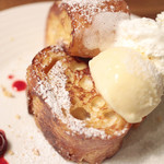 グランノットコーヒー - エイトノットベーカリーのバゲットを使用。 '14 3月上旬