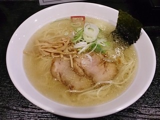 ラーメン角屋 - とりそば　塩ラーメン680円