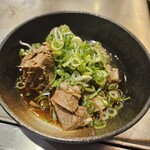 お好み焼 きじ 品川店 - スジポンは鉄板に置いてくれる