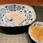 奈良屋町 青 - 【写真⑤】鱧(長崎県松浦市青島)の皮目炙り、梅だれ