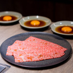 USHIGORO S. SHINJUKU - トリュフとザブトンのすき焼き