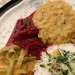 Sri Lanka Restaurant Mr.Thuna Paha - 