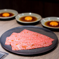 USHIGORO S. SHINJUKU - トリュフとザブトンのすき焼き