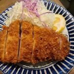 とんかつ 大宝 - 特上ロース。衣はサクッフワッとしています
