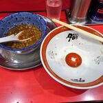 ラーメン タロー 五反田の陣 - つけ麺豚入り1,100円（野菜マシ、削り節）