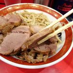 ラーメン タロー 五反田の陣 - つけ麺豚入り1,100円（野菜マシ、削り節）