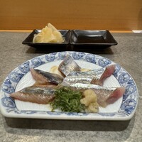 藤鮨 - 秋刀魚｡良い脂が美味しく拡がる｡
