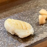 にぎりの一歩 - ホタテ