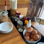 徳島ラーメン人生 - 生たまごは何個でも無料に戻りました。