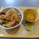 元祖豚丼屋 TONTON - 料理写真:
