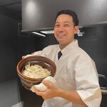 赤坂 島袋 - シンプルな松茸ご飯