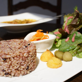 ル・カフェ・ド・エリソン_0