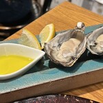 GONZA - 徳島和田島産 牡蠣 『岬オイスター』1コ400円、新鮮なんだけど身がちょっと痩せてたかな…