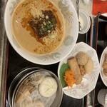 南京町 友好飯店 - 