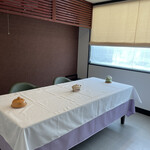 La Vallee d'Or - テーブル