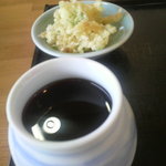 石窯料理・石臼挽きそば 花園 - おろしそばの出汁と天かす