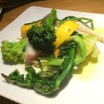 タケル クインディチ - 蒸し野菜