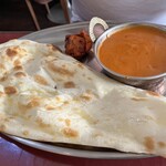 SWAAD - Bセット　バターチキンカレー、ナン、タンドリーチキン　950円税込