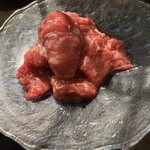 生で食べれるジンギスカン 頂 - 