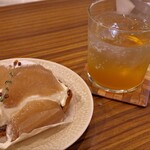 カフェ ラーチ - 和梨＆カスタードのタルト、ジャスミンソーダ