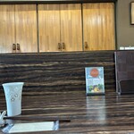 菜食健美 美卯 - お茶も急須で提供される、麦茶のようだ。うさぎのあしらいも個人的にはポイントが高い。