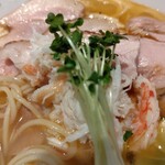 麺家 たけ田 - スプラウトと蟹の身
