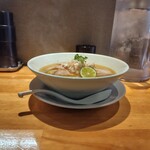 麺家 たけ田 - 蟹とヤガラの濁りらぁ麺