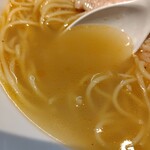 麺家 たけ田 - スープの感じ