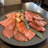 焼肉うしごろ 銀座並木通り店 - 