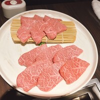 焼肉一頭両騨 町田本店 - 