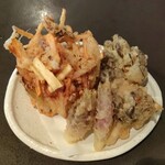 手打ちうどん　 いしづか - 野菜三点盛り（かきあげ、茗荷、舞茸を選択）660円