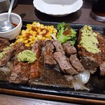 いきなりステーキ - これぞ！わさビーフ&わさバーグ♪ ん～鼻にツーン