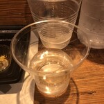 麹町いづみや しろ - 白鷹 赤ラベル 生酛特別純米