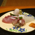 日本料理 幸庵 - ダルマイカ、鯵、蛸、ヒラマサ、メイチダイの刺身盛合せ