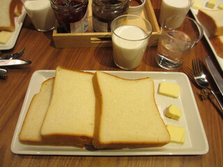セントル ザ・ベーカリー - 食パン3種類　ジャム＋バターセット　