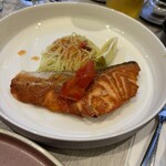 クラブメッド 北海道トマム - グリルサーモンのカッペリーニとペスト添え