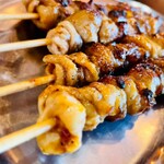 九州食市 - 【博多名物.とりかわ】1本199円。タレにつけては焼き、つけては焼き