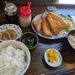 魚津丸食堂 - フライ定食