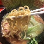 横浜ラーメン 斎藤家 根岸店 - 