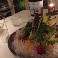 カーザ ヴィニタリア - バーニャカウダは迫力満点