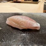 くろ﨑 - 春子(カスゴ)【握り】