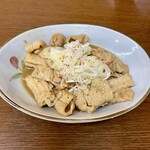 もつ焼 大喜 - もつ煮込み、浅炊き色だがしっかり煮込み