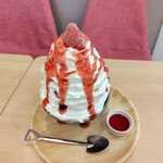 たい焼き あかり - いちごかき氷