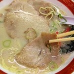 山笠ラーメン - とんこつラーメン500円