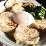 ヨコクラうどん - 鶏チャー 叉焼増し&温玉トッピング