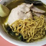味の大王 - 麺アップ