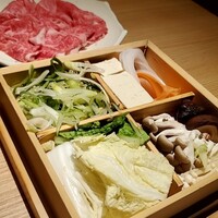 しゃぶしゃぶ・すし 八山 - 