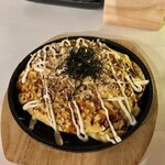 YURIJIN - OMU YAKISOBA/185バーツ♪